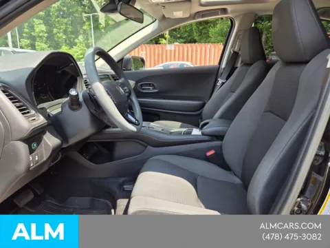 More photos of 2022 Honda HR-V EX at ALM Mazda Macon, GA