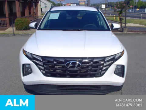 Photos of 2024 Hyundai Tucson SEL for sale in Macon, GA at ALM Mazda Macon