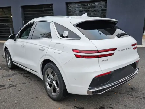More photos of 2026 Genesis GV70 2.5T Advanced at Genesis Macon, GA