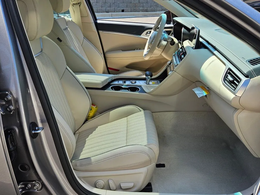 2026 GENESIS G70 Prestige - Photo 16