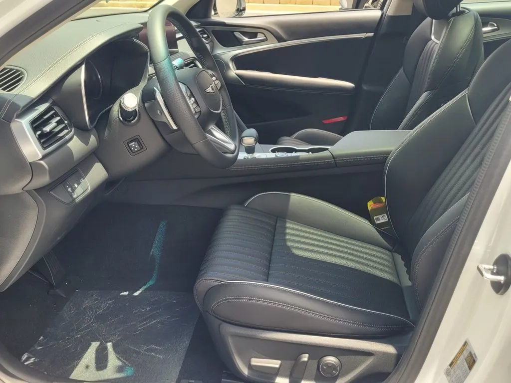 2026 GENESIS G70 Prestige - Photo 13