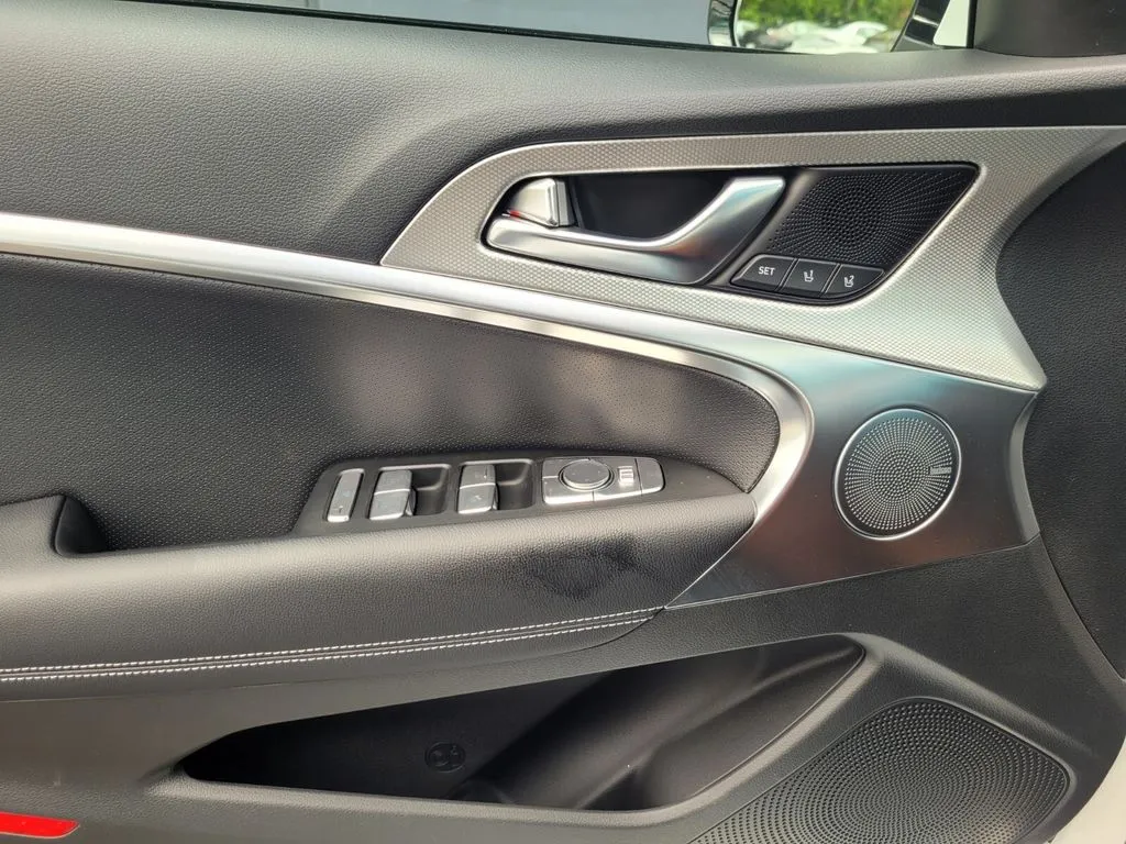 2026 GENESIS G70 Prestige - Photo 27