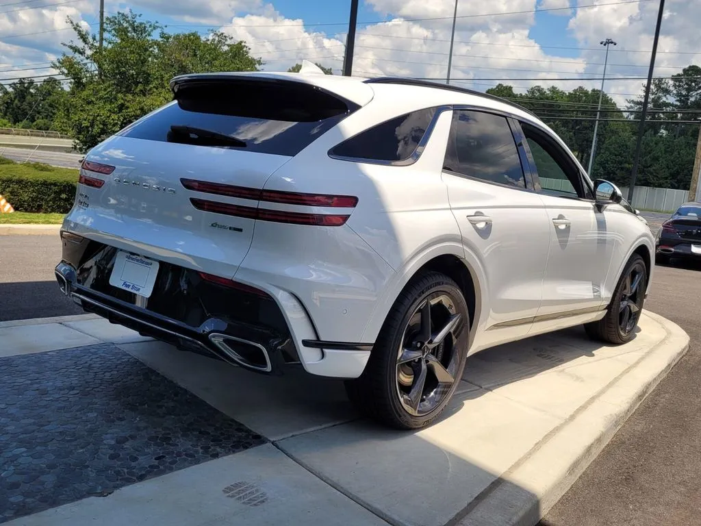 2026 GENESIS GV70 Sport Prestige - Photo 7