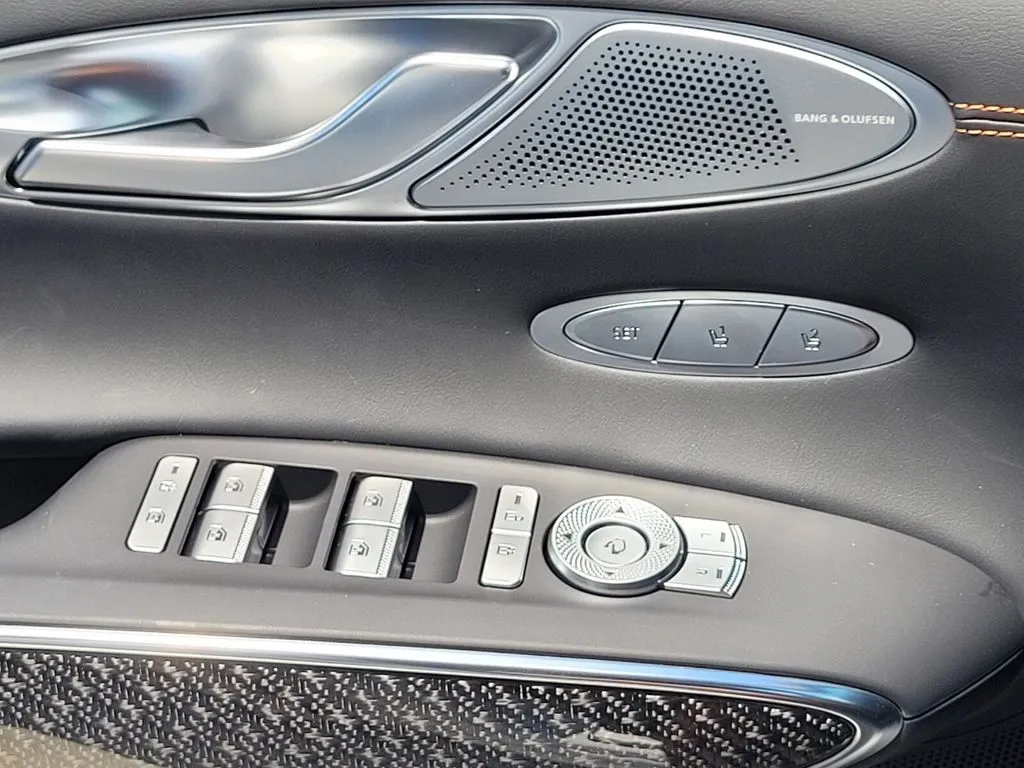 2026 GENESIS GV70 Sport Prestige - Photo 32