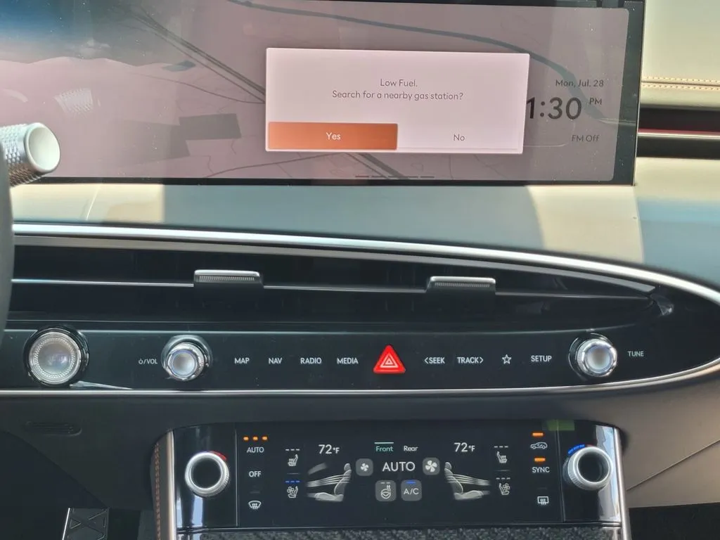 2026 GENESIS GV70 Sport Prestige - Photo 24
