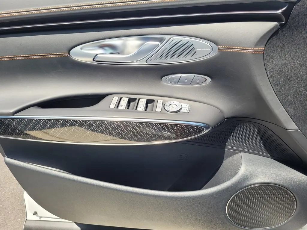 2026 GENESIS GV70 Sport Prestige - Photo 31