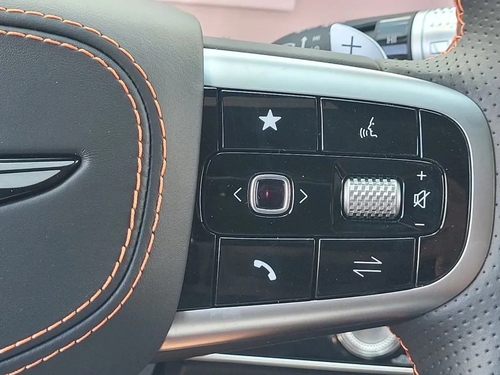 2026 GENESIS GV70 Sport Prestige - Photo 28