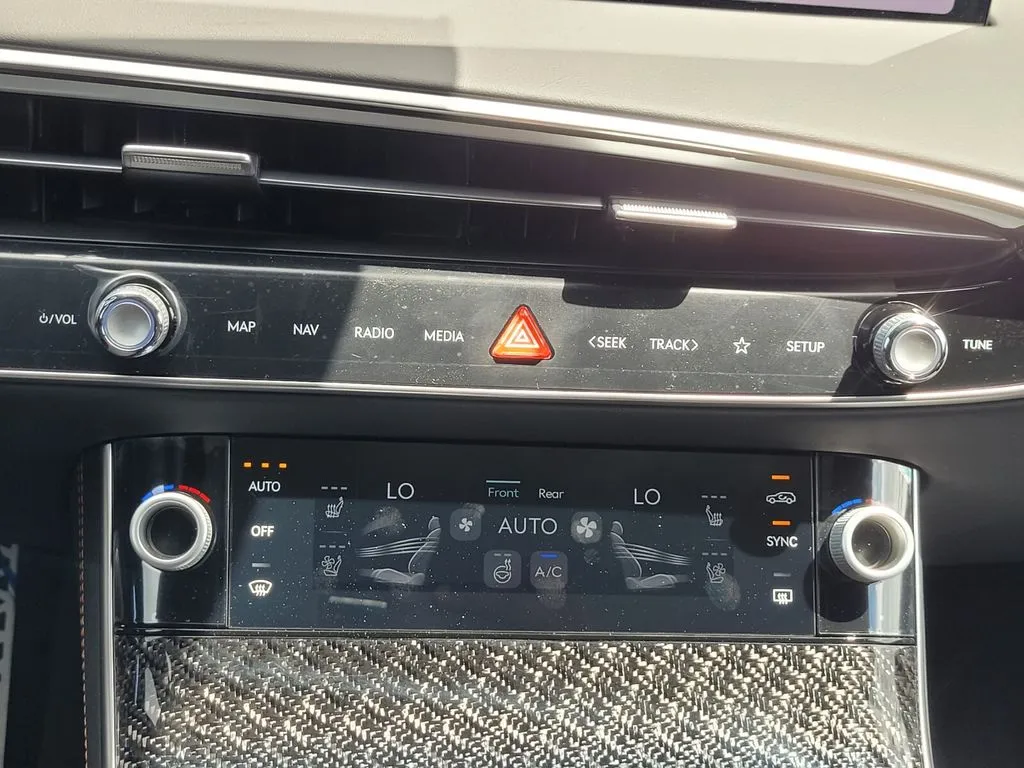 2026 GENESIS GV70 Sport Prestige - Photo 22