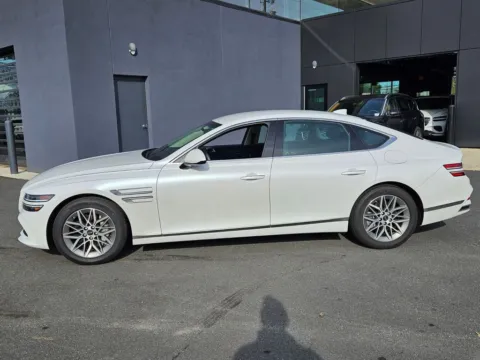 More photos of 2025 Genesis G80 2.5T at Genesis Macon, GA