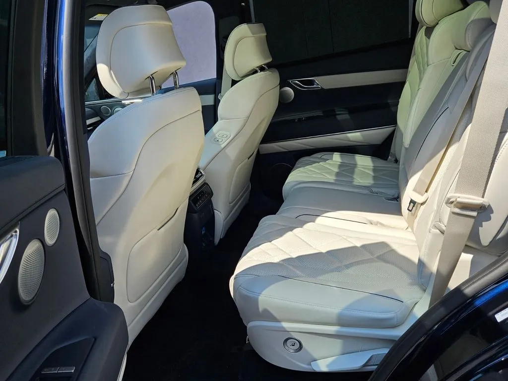 2026 GENESIS GV80 Prestige - Photo 7