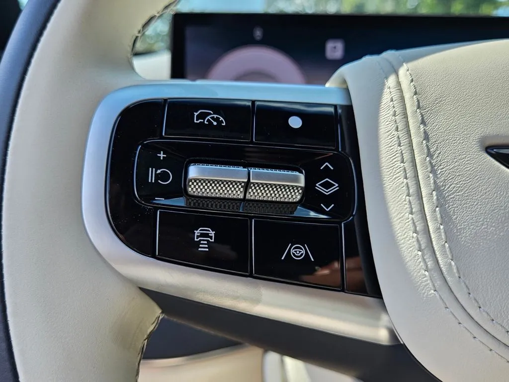 2026 GENESIS GV80 Prestige - Photo 30