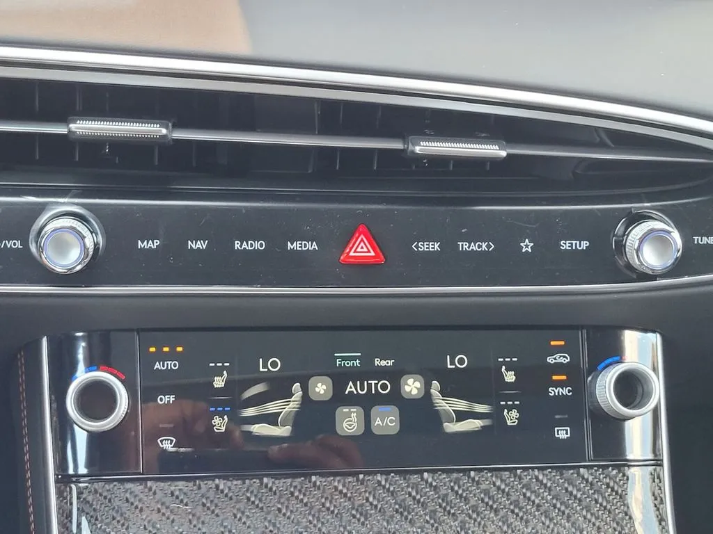 2026 GENESIS GV70 Sport Prestige - Photo 22