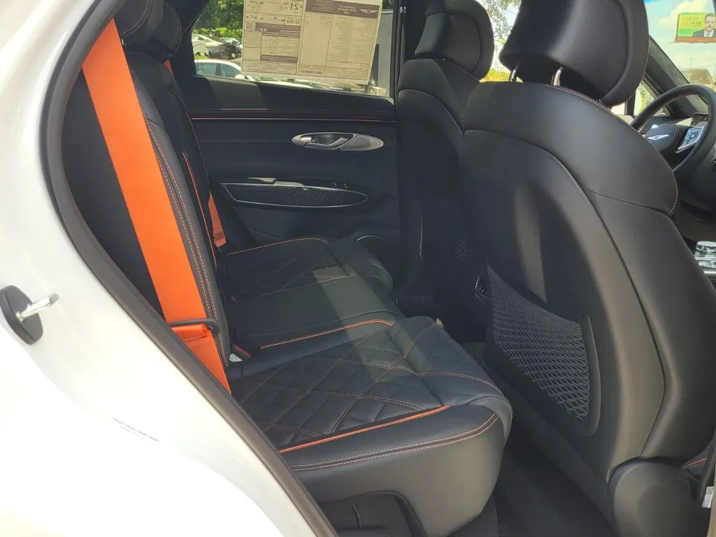 2026 GENESIS GV70 Sport Prestige - Photo 18
