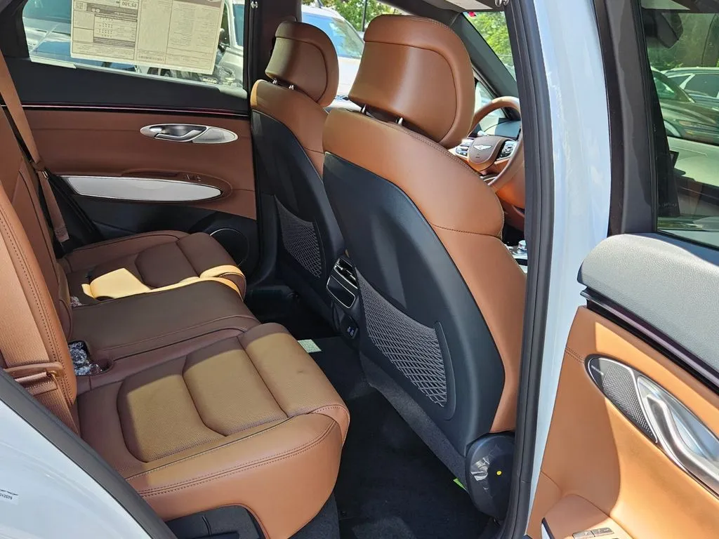 2026 GENESIS GV70 Advanced - Photo 14