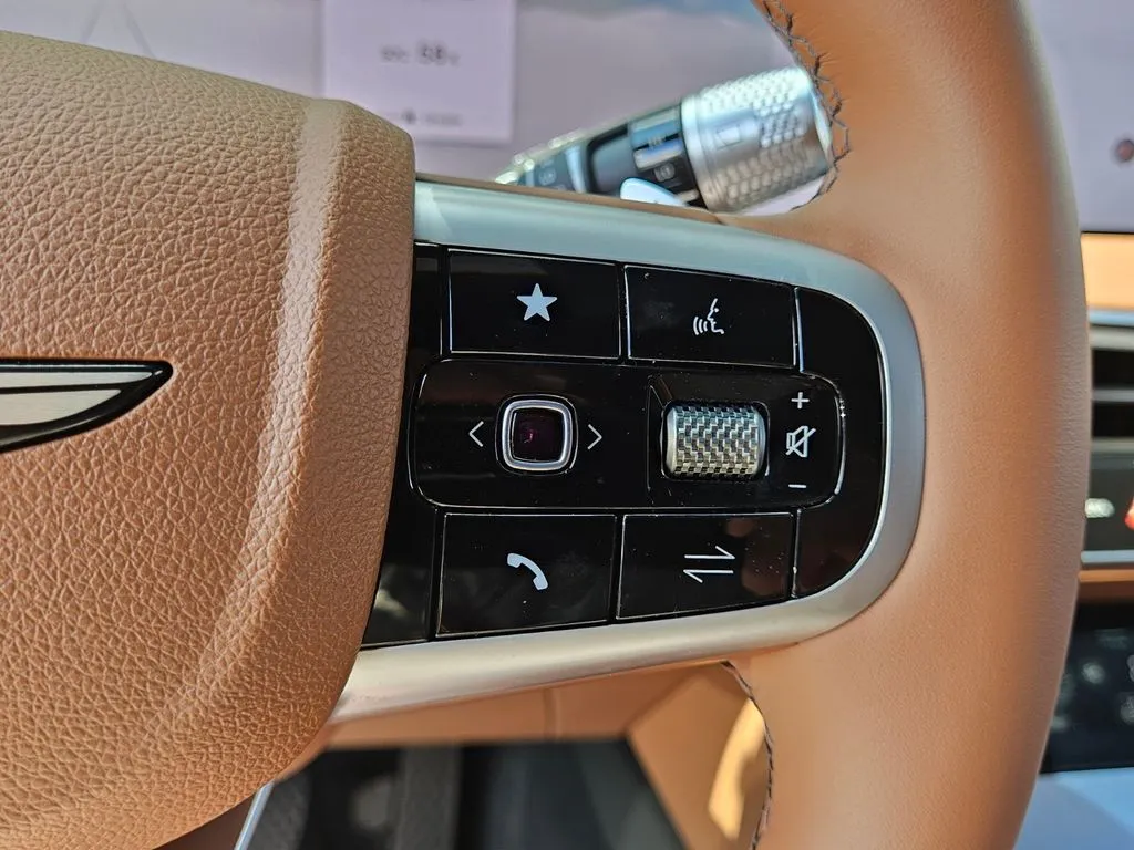 2026 GENESIS GV70 Advanced - Photo 24