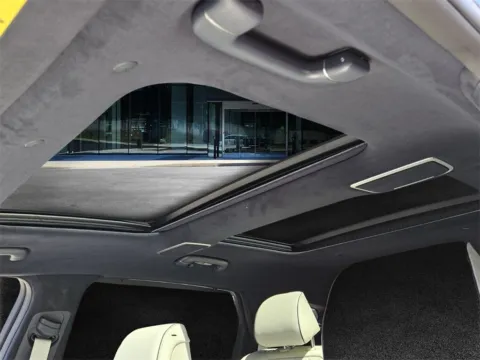 More photos of 2026 Genesis GV80 3.5T Prestige at Genesis Macon, GA