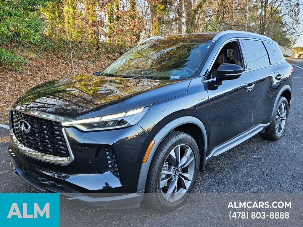 Black 2023 INFINITI QX60 LUXE for sale in Macon, GA