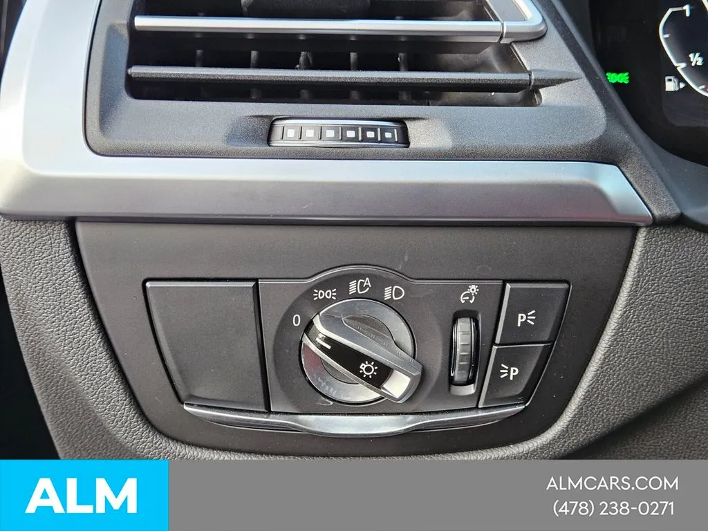 2025 BMW X4 30i - Photo 29