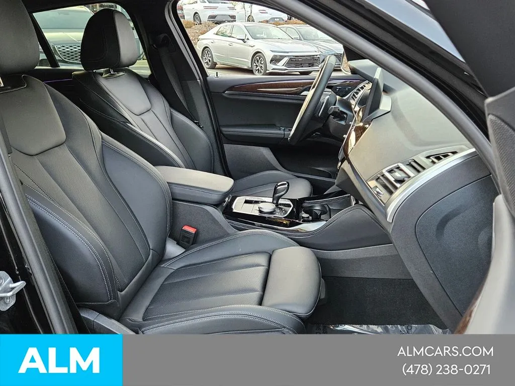 2025 BMW X4 30i - Photo 19