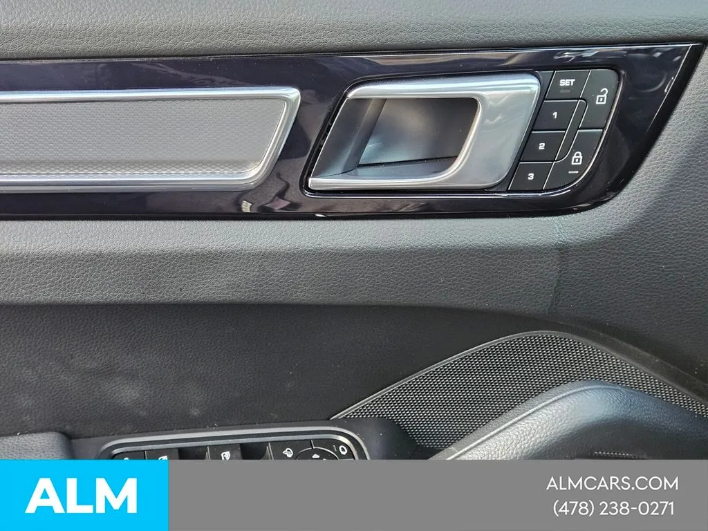 2023 Porsche Cayenne Coup Platinum Edition - Photo 29