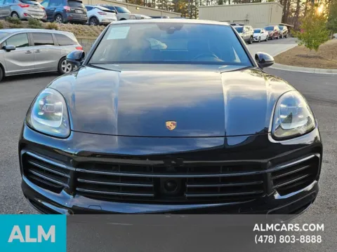 More photos of 2023 Porsche Cayenne Coupe Platinum Edition at Genesis Macon, GA