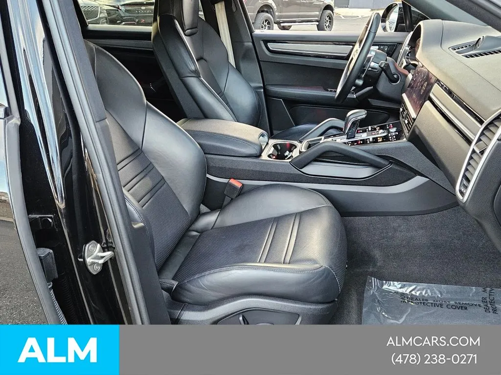 2023 Porsche Cayenne Coup Platinum Edition - Photo 18