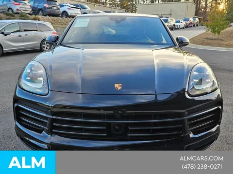More photos of 2023 Porsche Cayenne Coupe Platinum Edition at Genesis Macon, GA