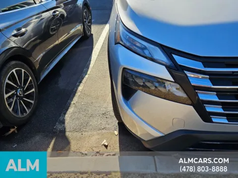 More photos of 2024 Nissan Rogue S at Genesis Macon, GA