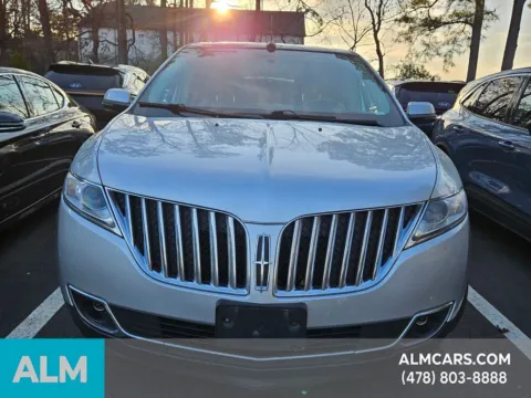 More photos of 2013 Lincoln MKX at Genesis Macon, GA