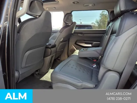 More photos of 2024 Kia EV9 Wind at Genesis Macon, GA