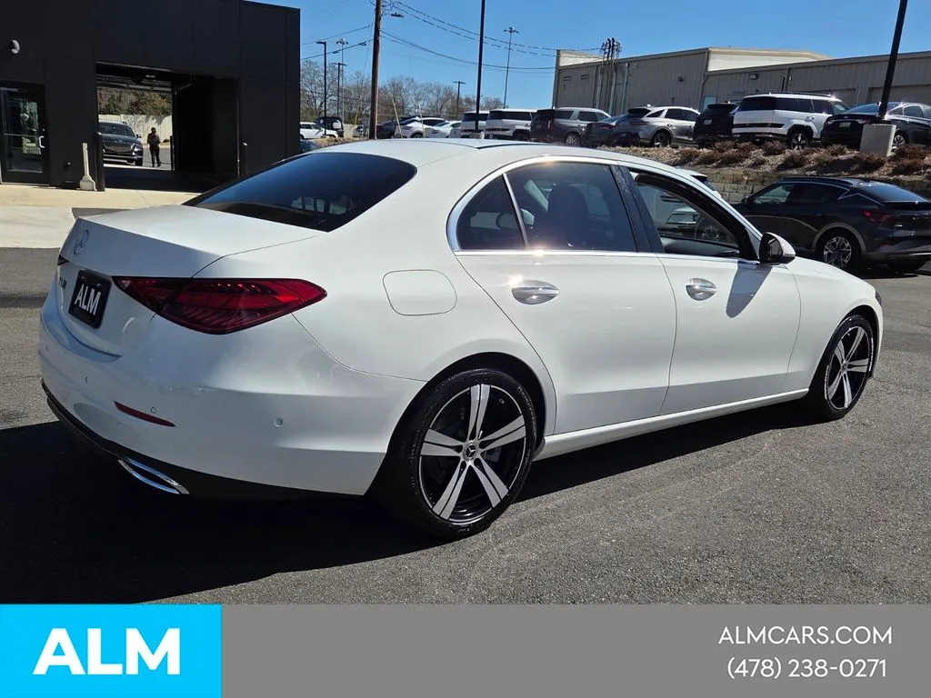 2025 Mercedes-Benz C-Class Sedan C 300 - Photo 13