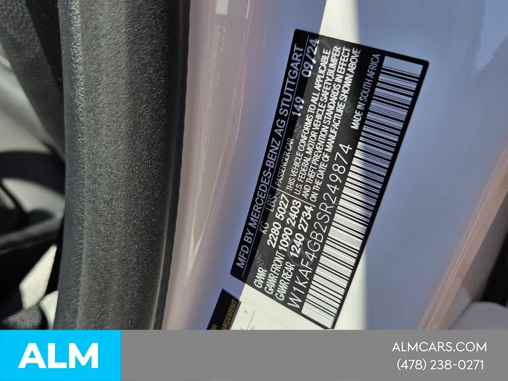 2025 Mercedes-Benz C-Class Sedan C 300 - Photo 20