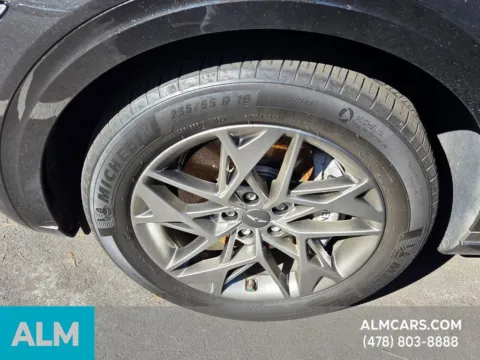 More photos of 2024 Genesis GV70 2.5T at Genesis Macon, GA