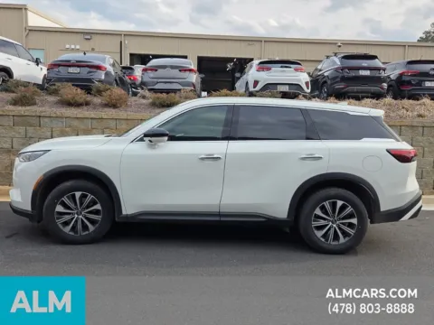 More photos of 2024 INFINITI QX60 PURE at Genesis Macon, GA