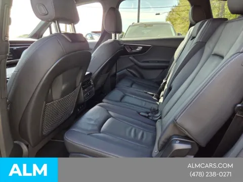 More photos of 2025 Audi Q7 55 Premium Plus at Genesis Macon, GA