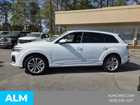 Another view of 2025 Audi Q7 55 Premium Plus for sale in Macon, GA at Genesis Macon