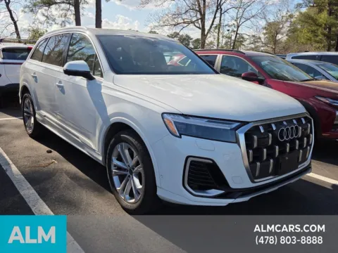 Another view of 2025 Audi Q7 55 Premium Plus for sale in Macon, GA at Genesis Macon