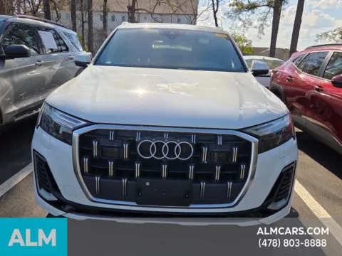 Photos of 2025 Audi Q7 55 Premium Plus for sale in Macon, GA at Genesis Macon