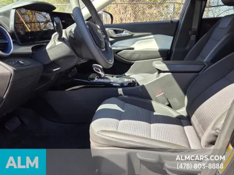 More photos of 2025 Chevrolet Trax LT at Genesis Macon, GA