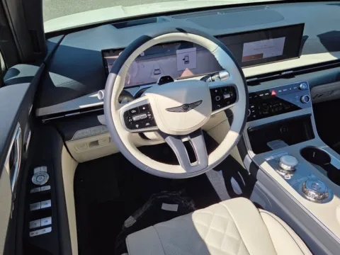 More photos of 2026 Genesis GV80 3.5T Prestige at Genesis Macon, GA