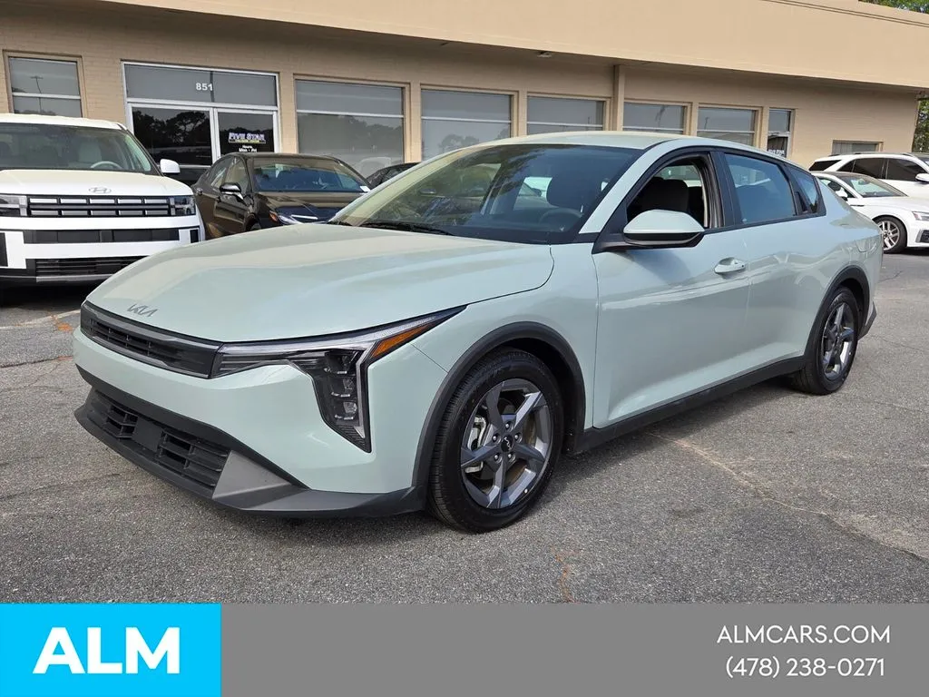 2025 Kia K4