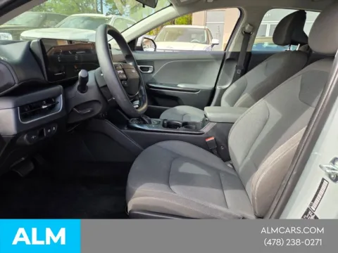 More photos of 2025 Kia K4 LXS at Genesis Macon, GA