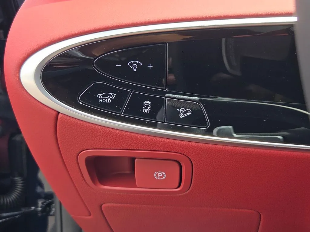 2026 GENESIS GV70 Sport Prestige - Photo 25