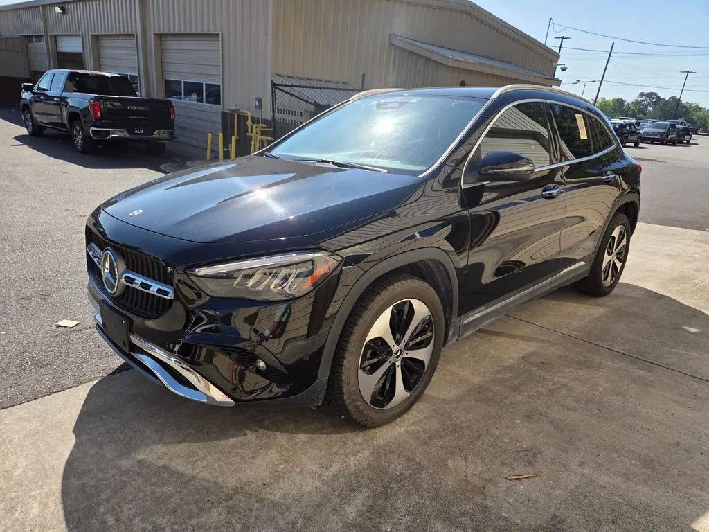 2025 Mercedes-Benz GLA GLA 250's photo