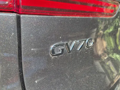 More photos of 2025 Genesis Electrified GV70 Advanced at Genesis Macon, GA