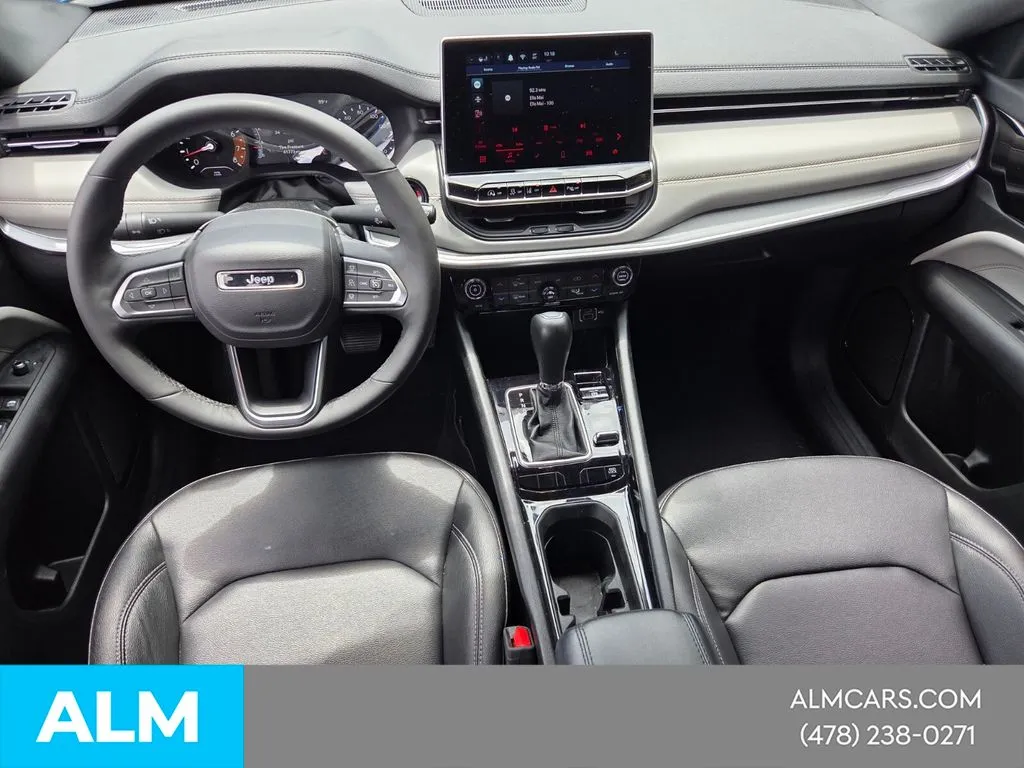 2025 Jeep Compass Limited - Photo 17