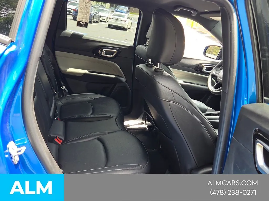 2025 Jeep Compass Limited - Photo 18