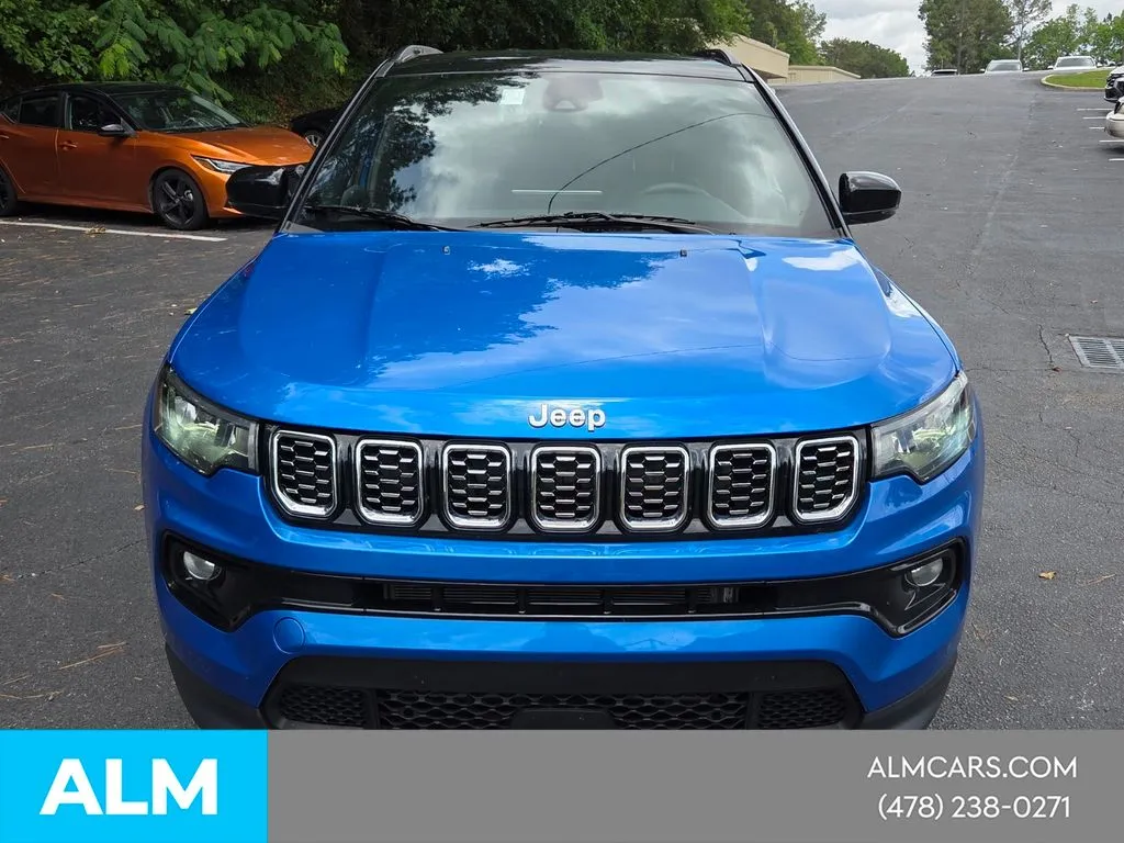 2025 Jeep Compass Limited - Photo 11