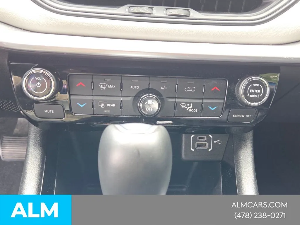 2025 Jeep Compass Limited - Photo 23