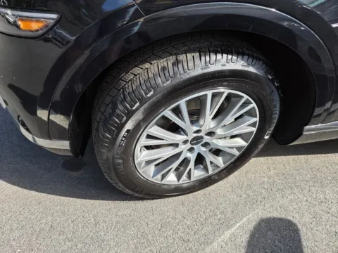 Photos of 2025 Genesis GV80 2.5T for sale in Macon, GA at Genesis Macon